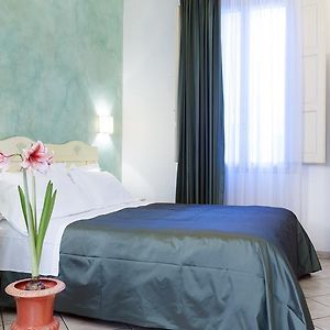 Lanterna Fiorentina B&B